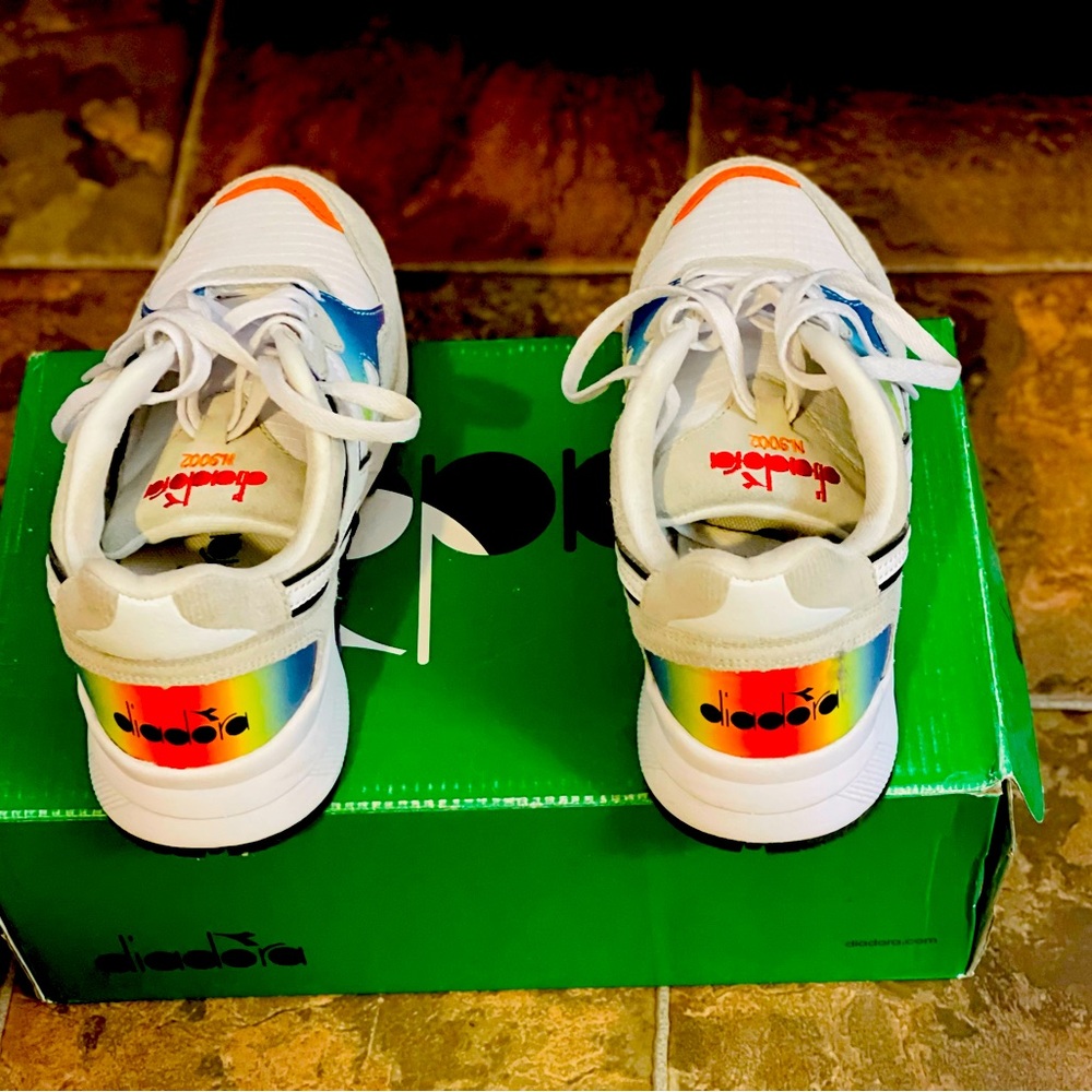 Diadora sneakers Size 5. Big kids - Picture 4 of 6